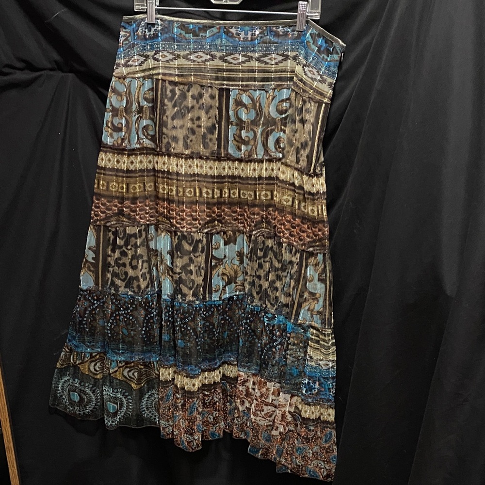 EUC Zashi Boho western brown design sequins  tule lined Skirt L